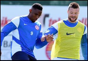 Eto'o'yu izlemek 5 lira